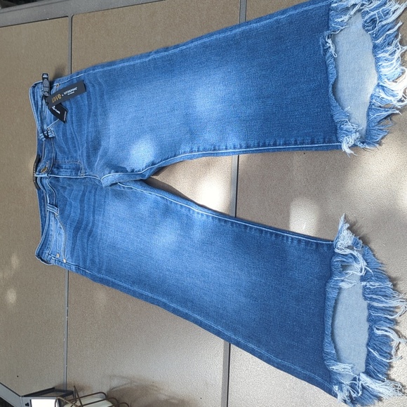 Liverpool Los Angeles Crop Flare NWT - Picture 3 of 4